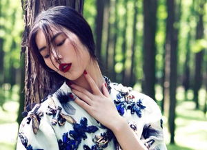笑場(chǎng)瞬間——高冷模特的意外溫暖