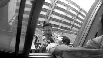生命的奇跡，女孩欲輕生被勸四小時(shí)，多了一個(gè)干爹