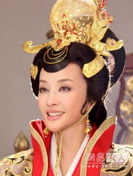 劉曉慶再現(xiàn)武則天經(jīng)典造型，時(shí)光流轉(zhuǎn)下的歷史與藝術(shù)之美