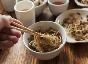 深圳一面館，從面粉到出餐，機器人引領面食新革命