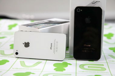 蘋果iphone4s上市時(shí)間,iphone4s上市時(shí)間及價(jià)格