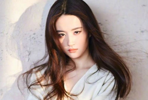 劉亦菲直播美到窒息