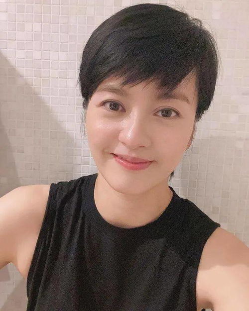 梁詠琪49歲狀態(tài)