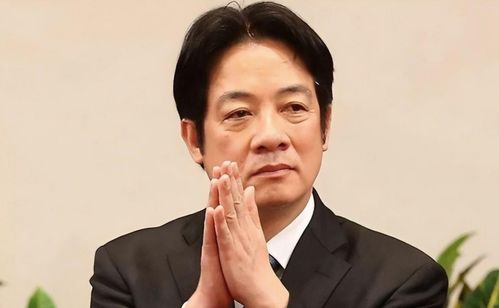 臺學者看到大陸對美強硬表態(tài)險流淚