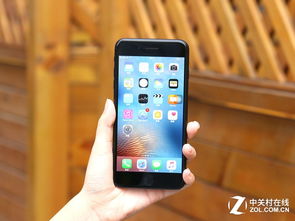 iPhone7原裝屏幕價(jià)格因品牌、型號(hào)和品質(zhì)等因素而異，因此無(wú)法給出具體的準(zhǔn)確數(shù)字。一般來(lái)說(shuō)蘋果手機(jī)的原裝液晶屏的價(jià)格相對(duì)較高一些的智能手機(jī)來(lái)說(shuō)可能稍高一點(diǎn)；同時(shí)不同地區(qū)的市場(chǎng)行情也有所差異 。，iPhone7原裝屏幕價(jià)格因素分析