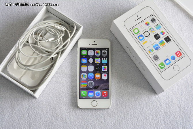 iPhone5s玻璃屏，科技與藝術(shù)的完美結(jié)合，iPhone5s玻璃屏，科技與藝術(shù)的完美融合探索