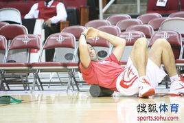 中國雜技大媽WNBA表演時不慎墜落(中國雜技秀表演)
