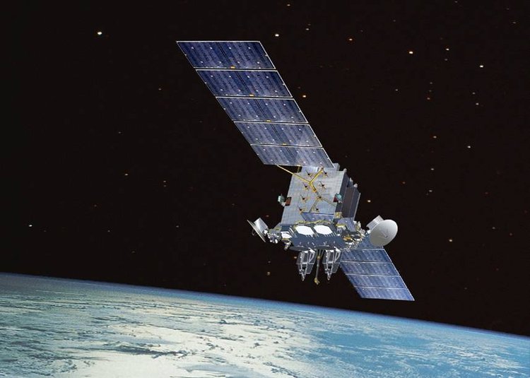 美國(guó)多顆軍用衛(wèi)星進(jìn)入太空,美國(guó)衛(wèi)星帶武器